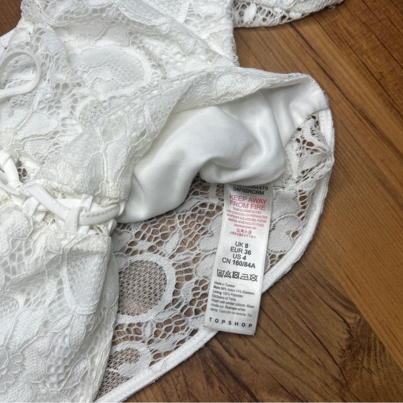 Aritzia TopShop White Lace Tie Puff Sleeve Crop Top - Size Small 4 - Picture 5 of 6